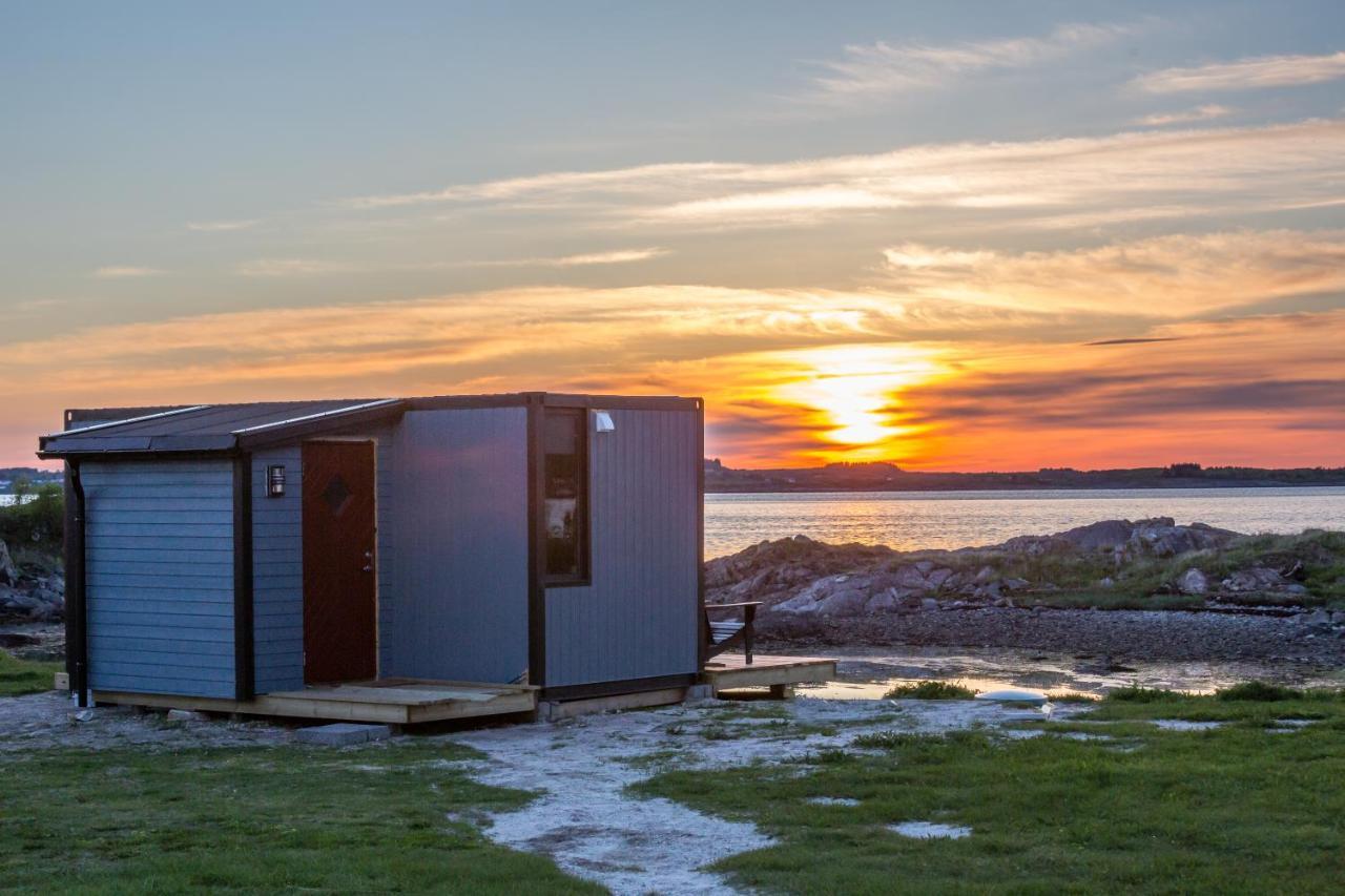 Cool Cabins Sandhornoy Lekanger Bagian luar foto