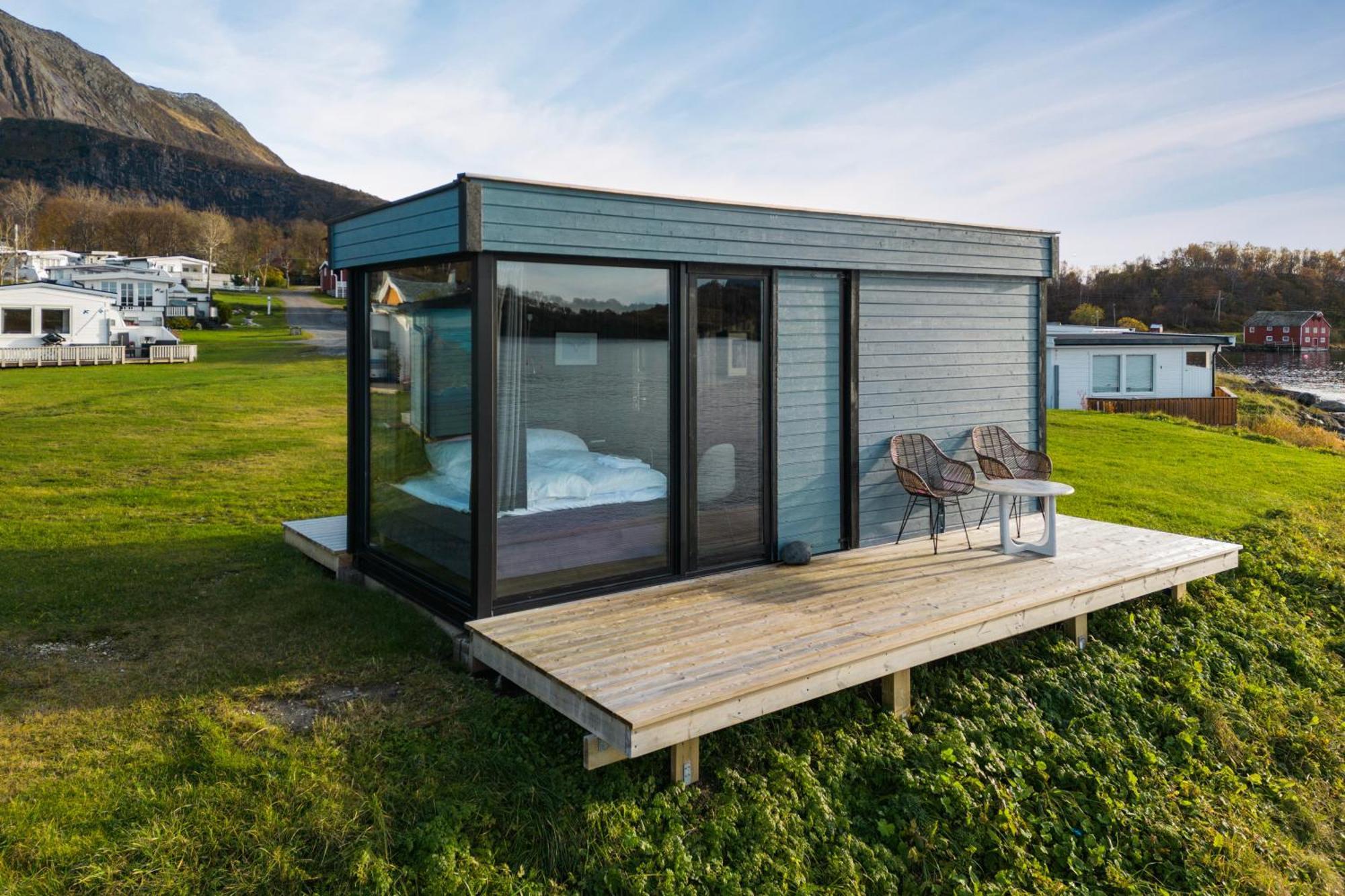 Cool Cabins Sandhornoy Lekanger Bagian luar foto